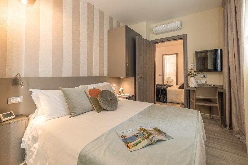 Romagna Suite Hotel - Oda