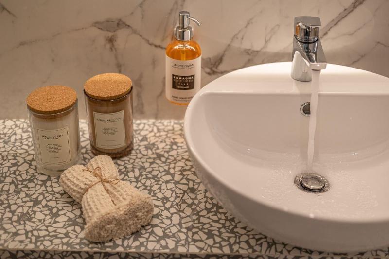 Romagna Suite Hotel - Oda