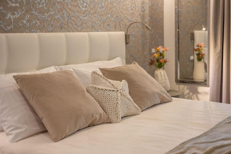 Romagna Suite Hotel - Oda