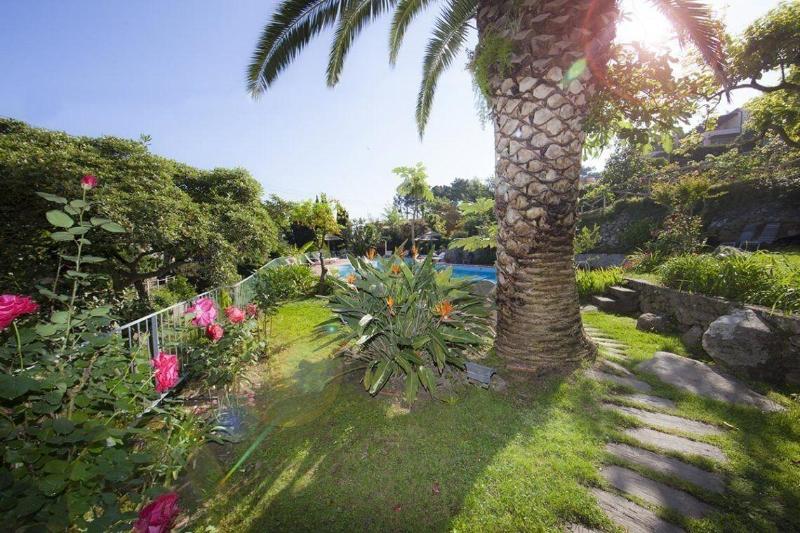 Hotel Cernia Isola Botanica - Genel
