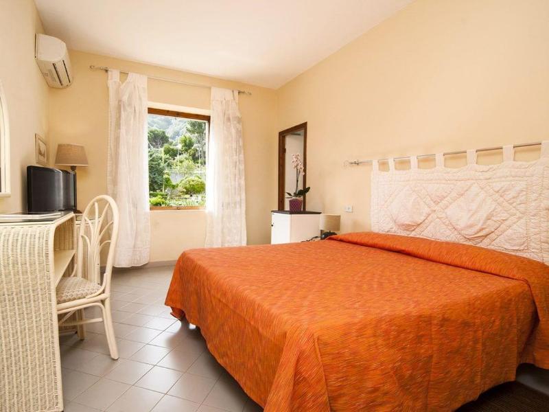 Hotel Cernia Isola Botanica - Oda