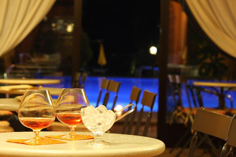 Casanova - Panoramic Rooms and Suites - Restoran
