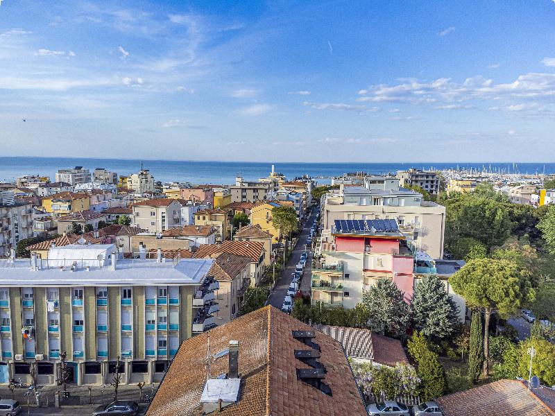 Hotel Villa Dina - Genel