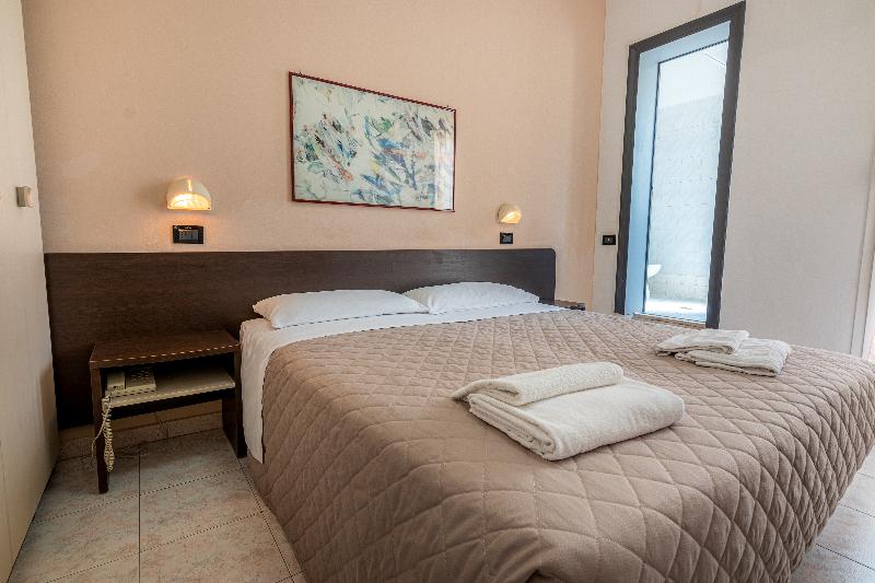Hotel Villa Dina - Oda