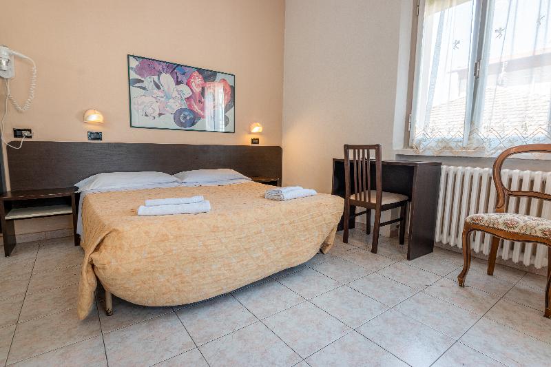 Hotel Villa Dina - Oda