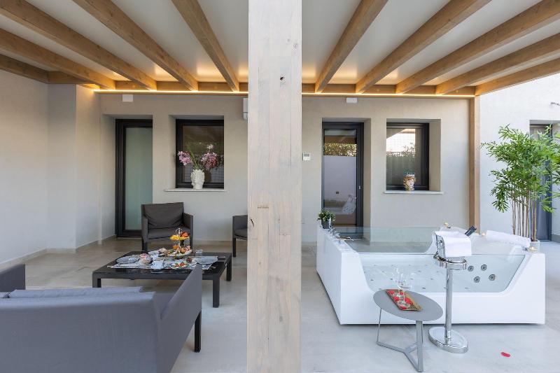 Giafra Rooms - Genel