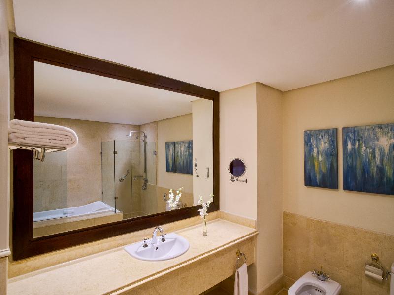 Grand Rotana Resort & Spa - Oda