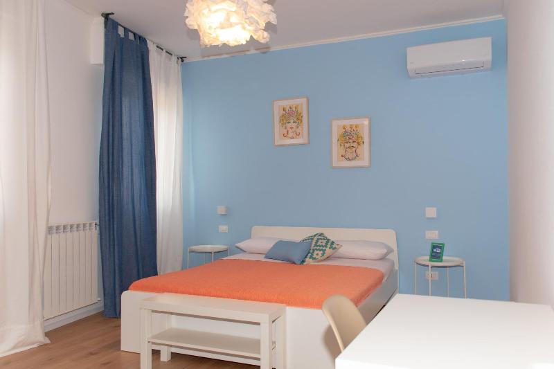 Mondello Beach Rooms - Oda