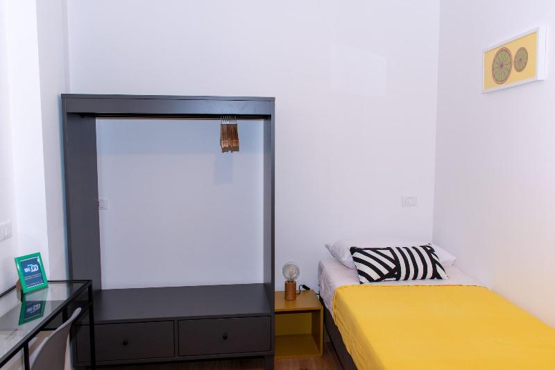 Mondello Beach Rooms - Oda