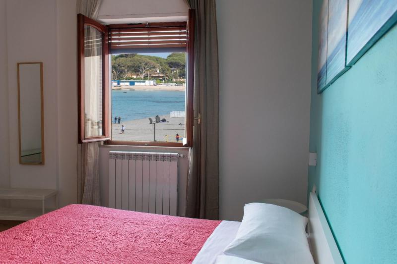 Mondello Beach Rooms - Oda