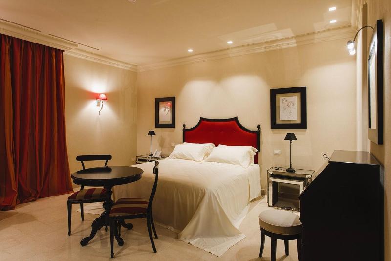 Alvino 1884 Hotel & Meeting - Oda