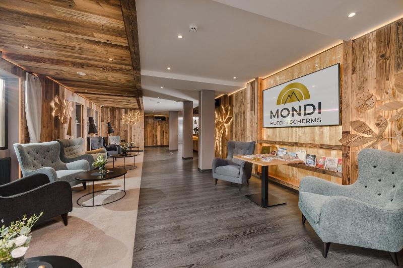 MONDI Hotel Tscherms - Lobi
