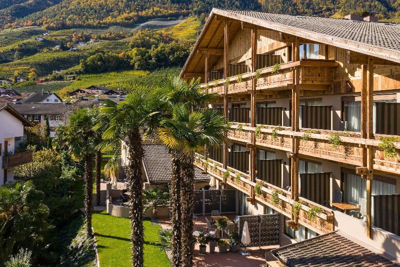 MONDI Hotel Tscherms - Genel
