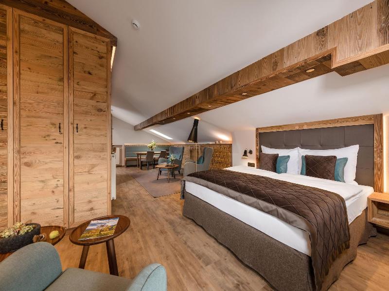 MONDI Hotel Tscherms - Oda