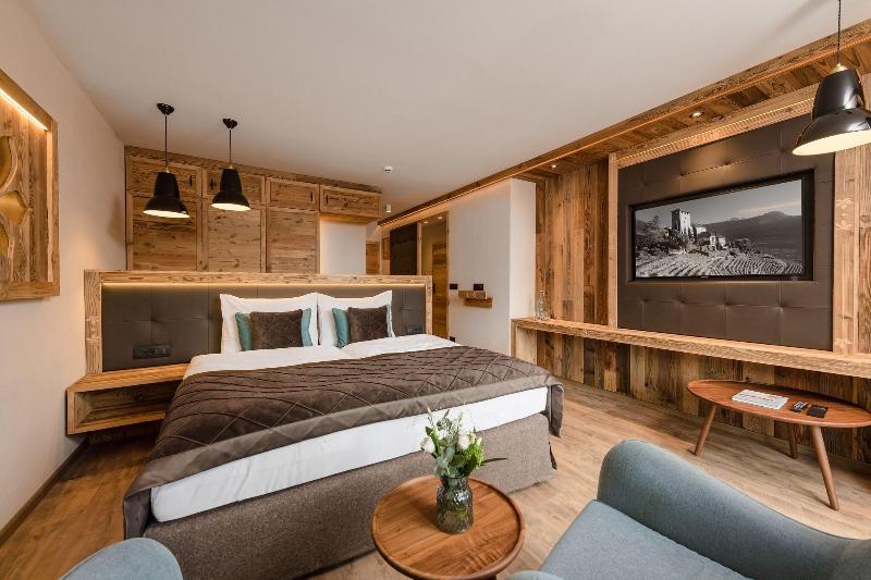MONDI Hotel Tscherms - Oda