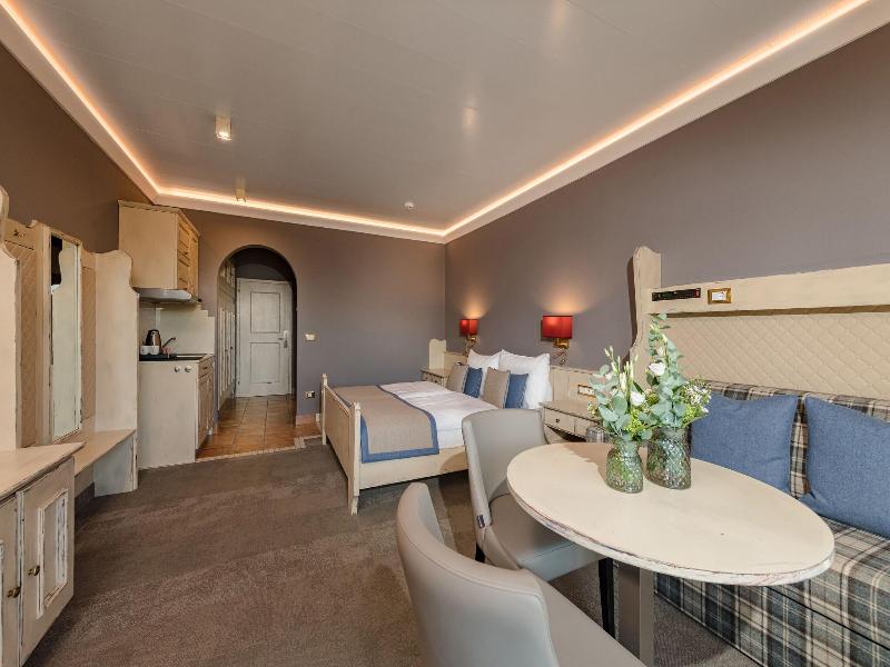 MONDI Hotel Tscherms - Oda