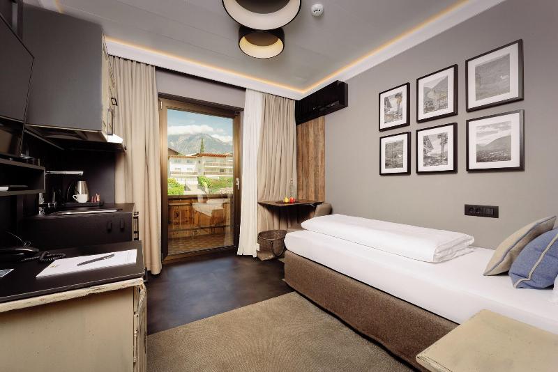 MONDI Hotel Tscherms - Oda