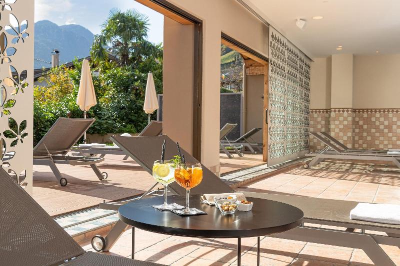 MONDI Hotel Tscherms - Havuz