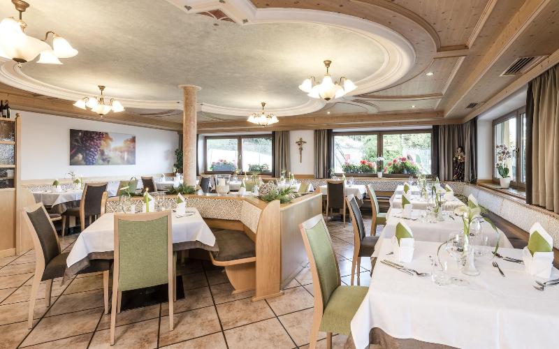 Granpanorama Wellness Hotel Sambergerhof - Restoran
