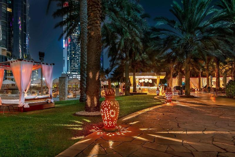 Sheraton Abu Dhabi Hotel & Resort - Lobi
