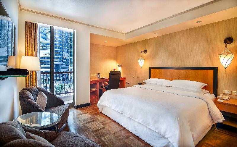 Sheraton Abu Dhabi Hotel & Resort - Oda