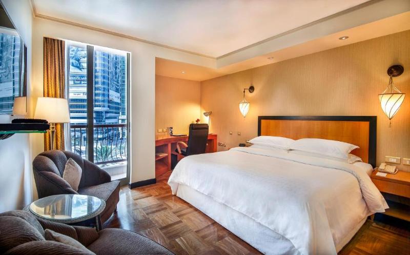 Sheraton Abu Dhabi Hotel & Resort - Oda