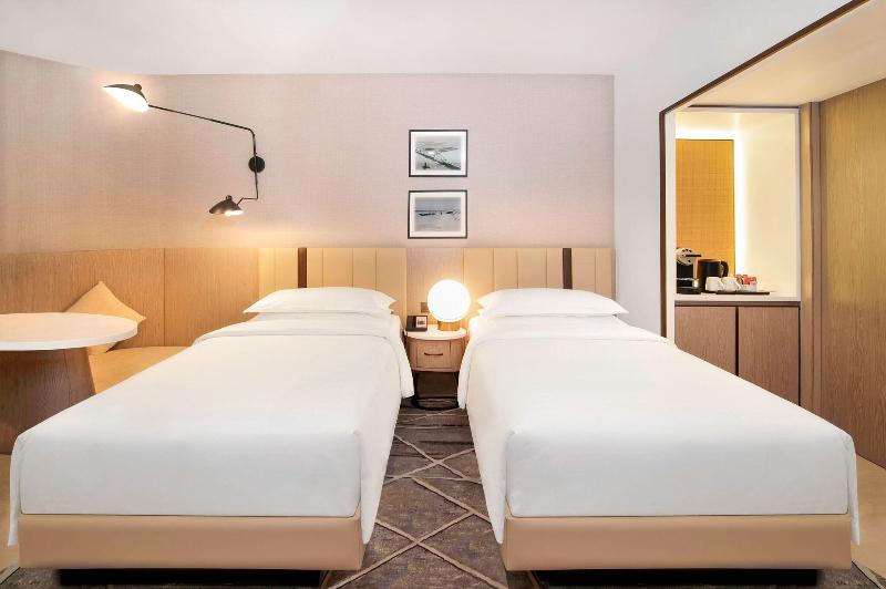 Sheraton Abu Dhabi Hotel & Resort - Oda