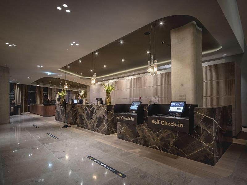 Van der Valk Hotel Amsterdam Zuidas - Lobi
