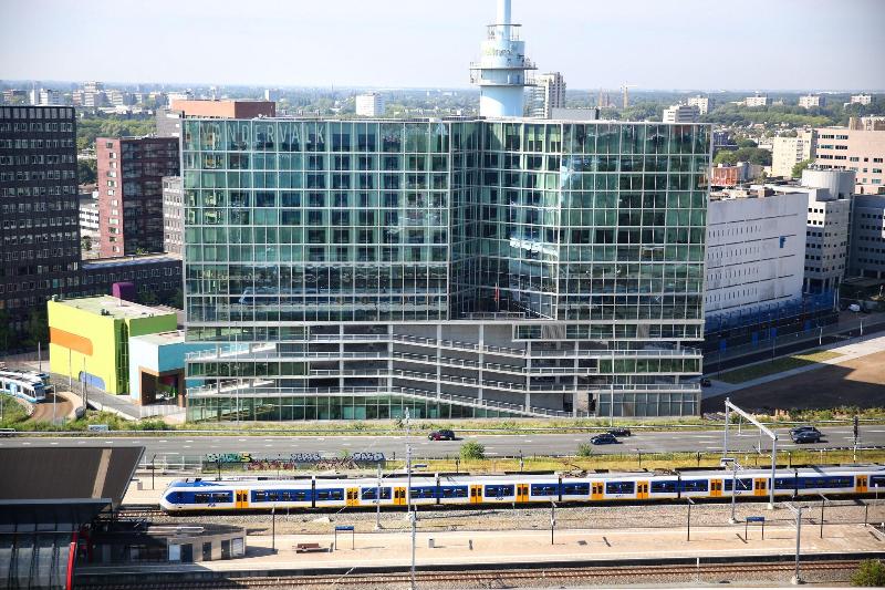 Van der Valk Hotel Amsterdam Zuidas - Genel