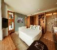 Van der Valk Hotel Amsterdam Zuidas oda fotoğrafı