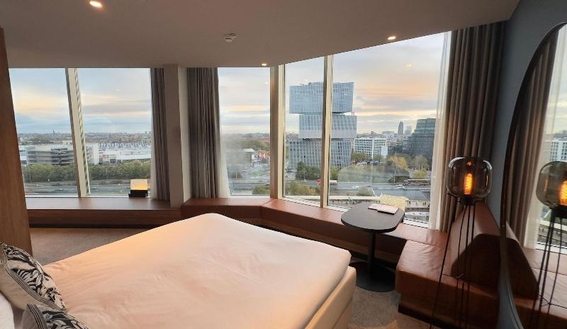 Van der Valk Hotel Amsterdam Zuidas - Oda