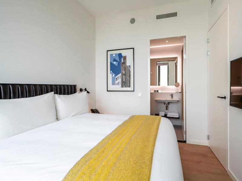 Premier Suites Plus Amsterdam - Oda