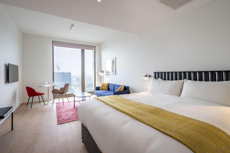 Premier Suites Plus Amsterdam - Oda