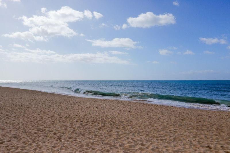 Golden Beach Guesthouse - Genel