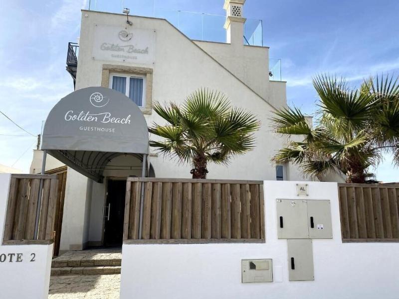 Golden Beach Guesthouse - Genel