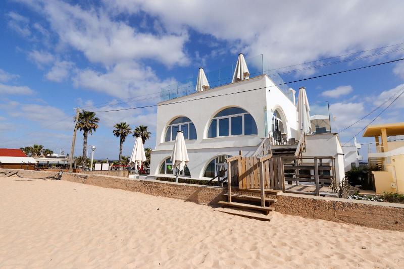 Golden Beach Guesthouse - Genel