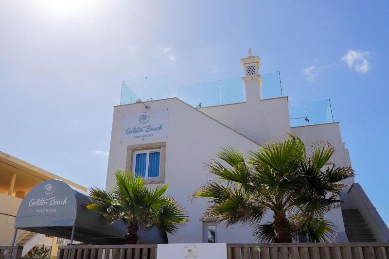 Golden Beach Guesthouse - Genel