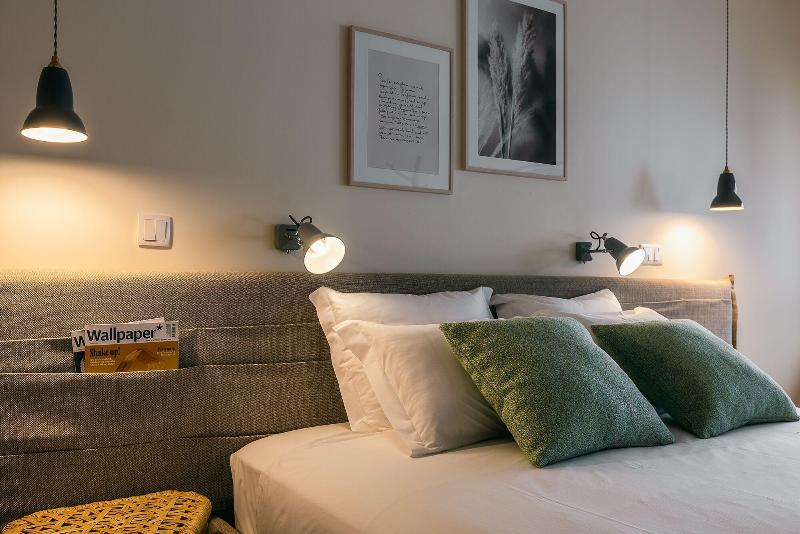 Three House Hotel - Oda
