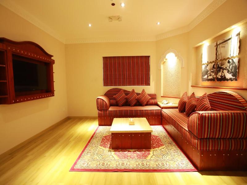 Al Liwan Suites Rawdat Al Khail - Oda