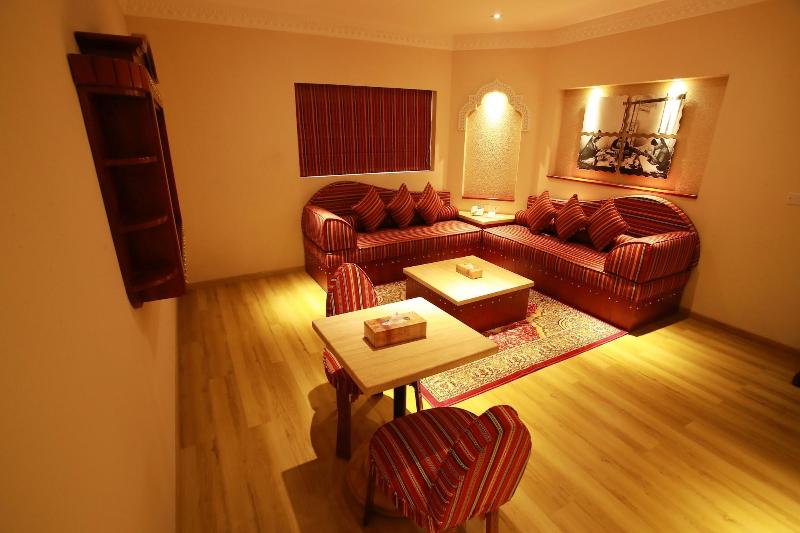 Al Liwan Suites Rawdat Al Khail - Oda