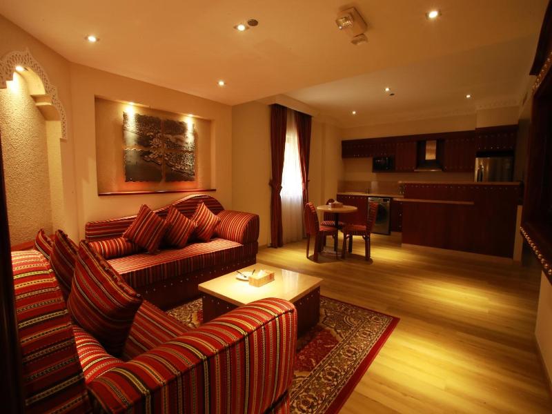 Al Liwan Suites Rawdat Al Khail - Oda