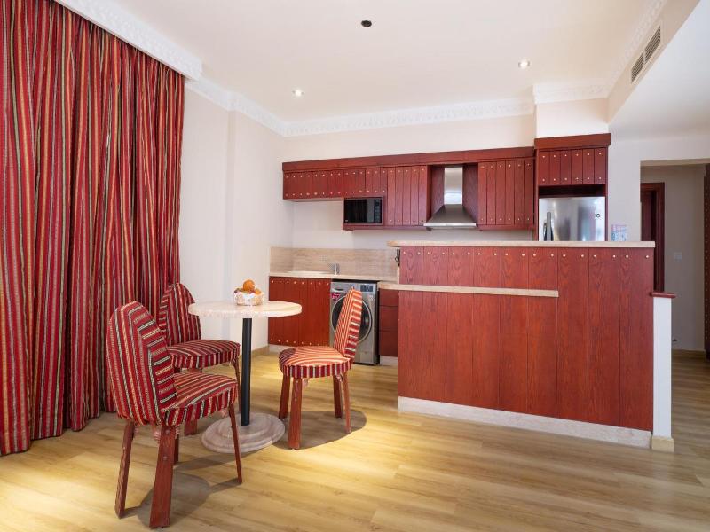 Al Liwan Suites Rawdat Al Khail - Oda