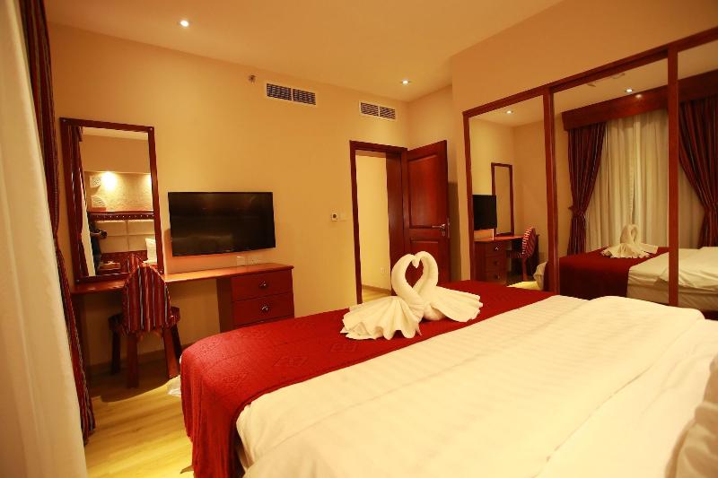 Al Liwan Suites Rawdat Al Khail - Oda