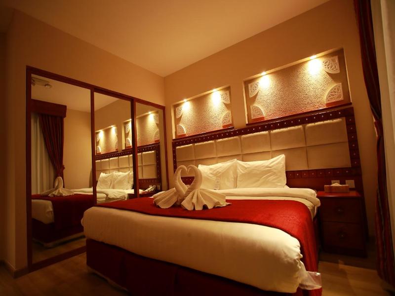 Al Liwan Suites Rawdat Al Khail - Oda