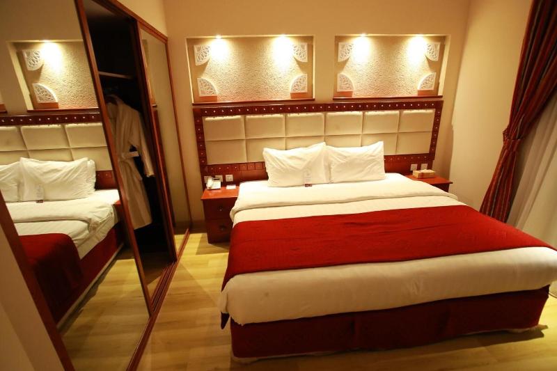 Al Liwan Suites Rawdat Al Khail - Oda