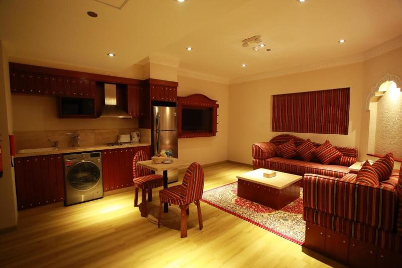 Al Liwan Suites Rawdat Al Khail - Oda