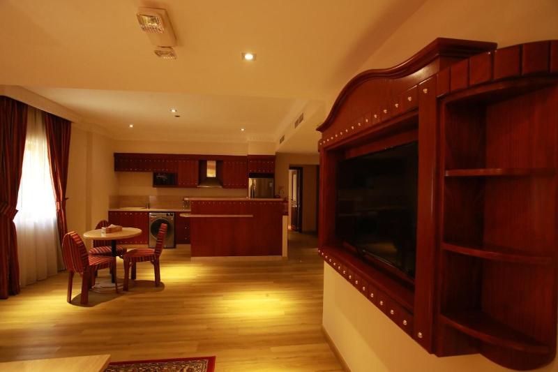 Al Liwan Suites Rawdat Al Khail - Oda
