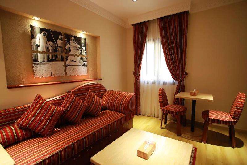 Al Liwan Suites Rawdat Al Khail - Oda