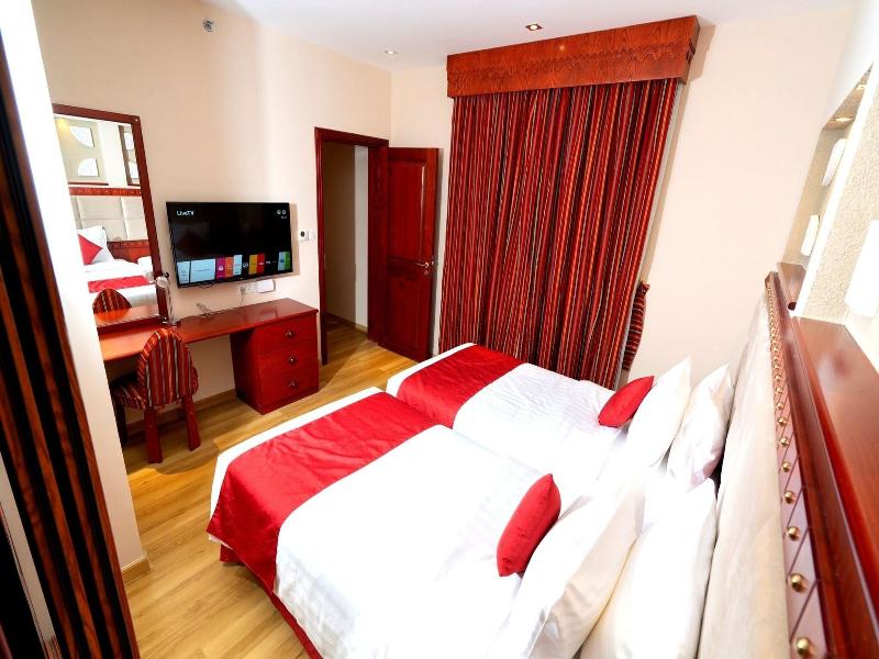 Al Liwan Suites Rawdat Al Khail - Oda