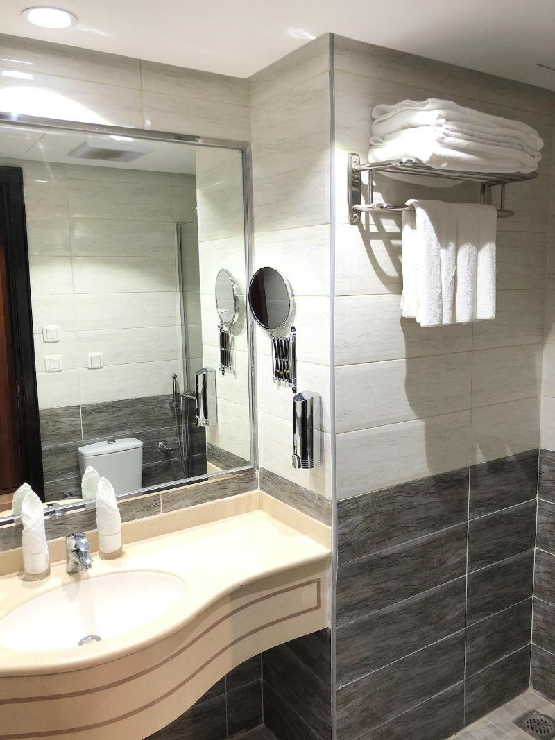 Zaha Al Madina Hotel 2 - Oda